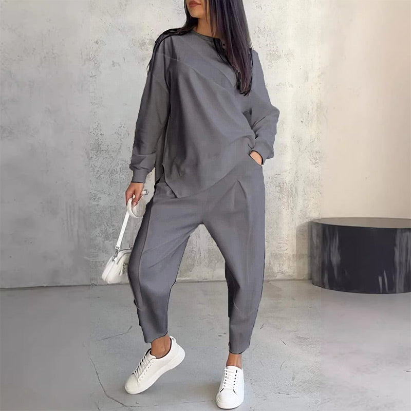 Amanda | Long-sleeved sweatshirt and pants with an asymmetrical hem