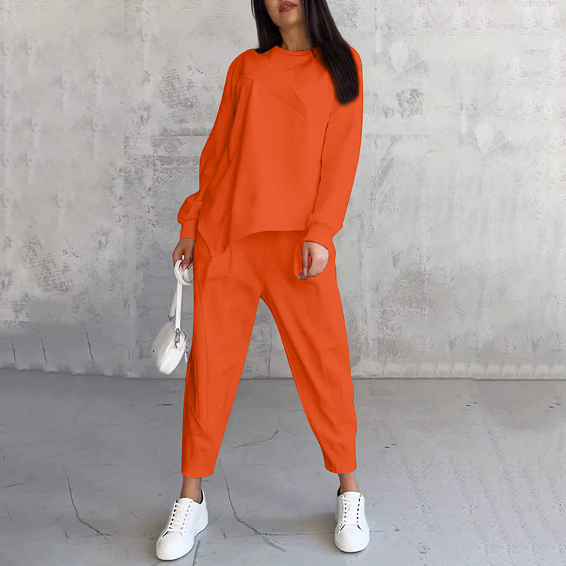 Amanda | Long-sleeved sweatshirt and pants with an asymmetrical hem