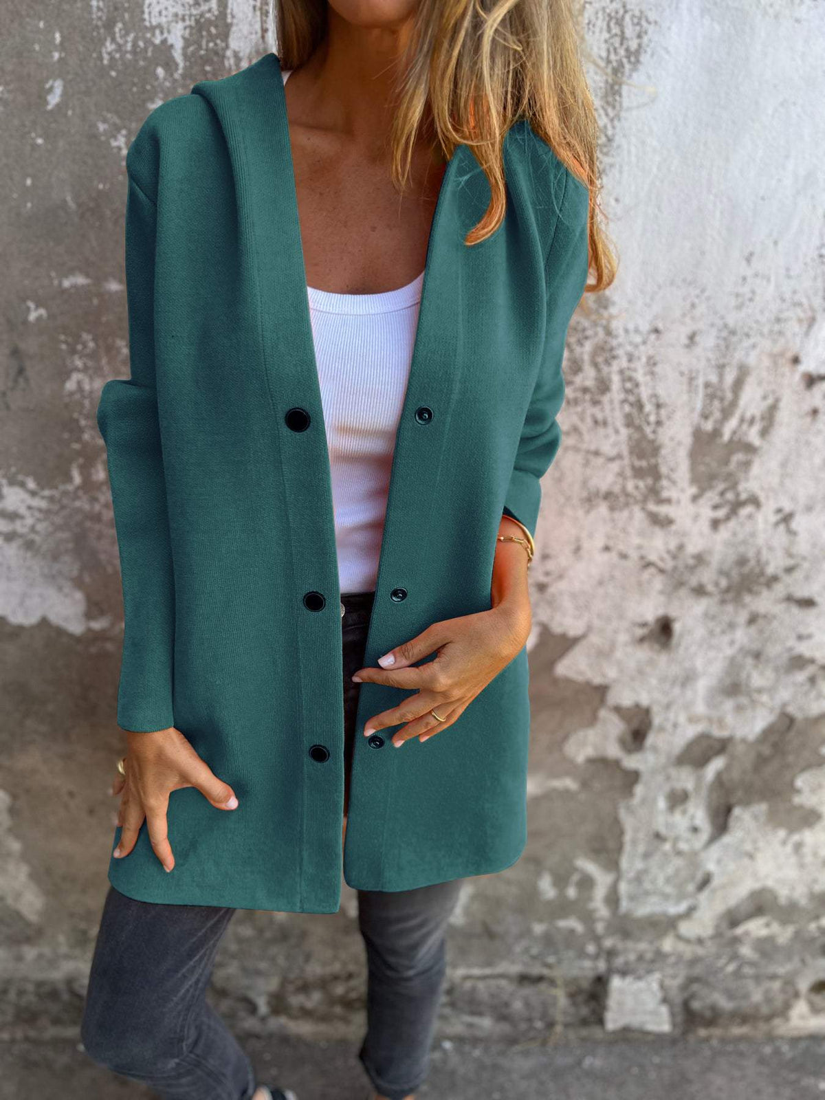 Clothilde | Long cardigan à capuche boutonné
