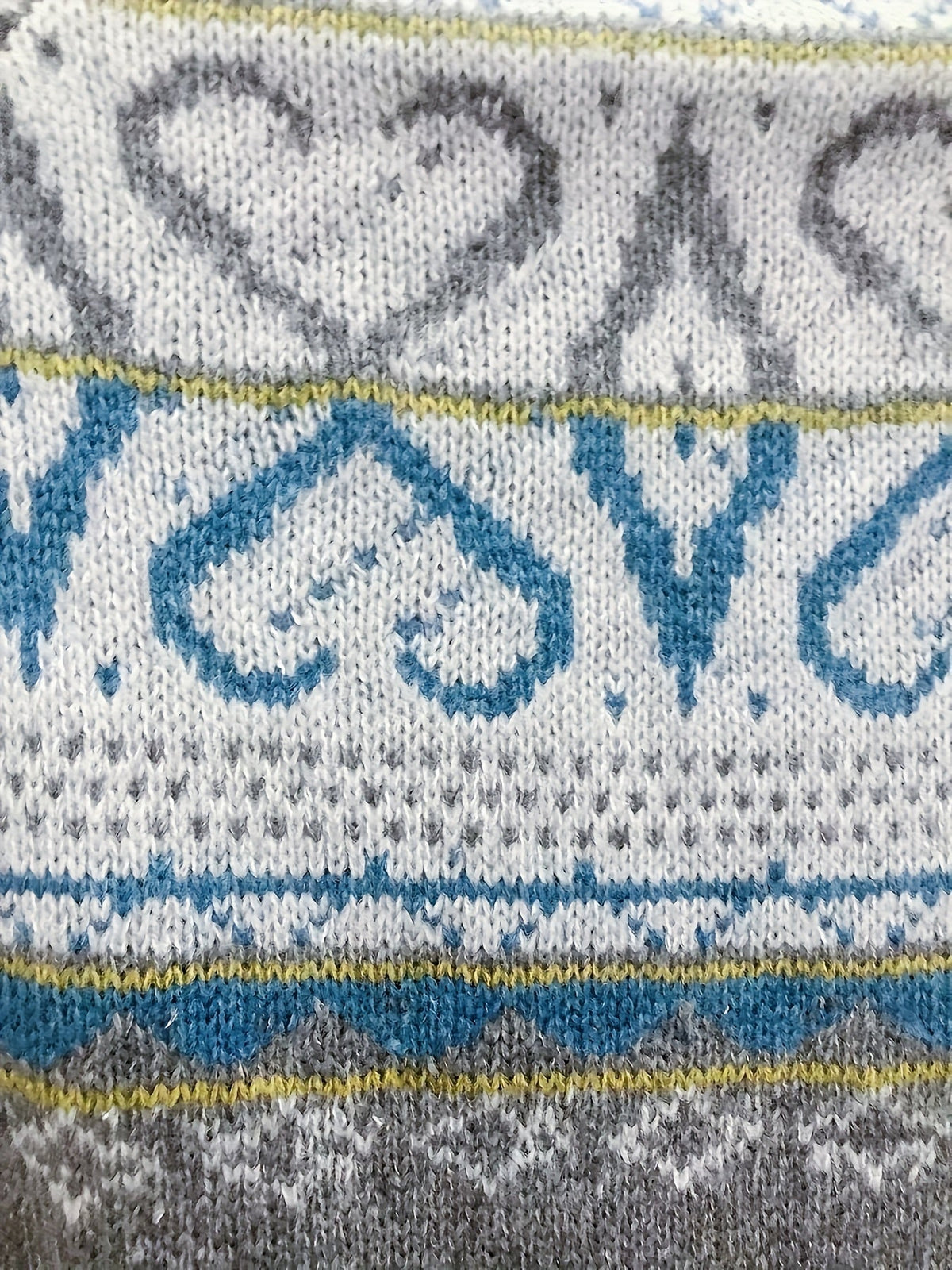 Evelina - Elegant and Warm Nordic Sweater for Winter