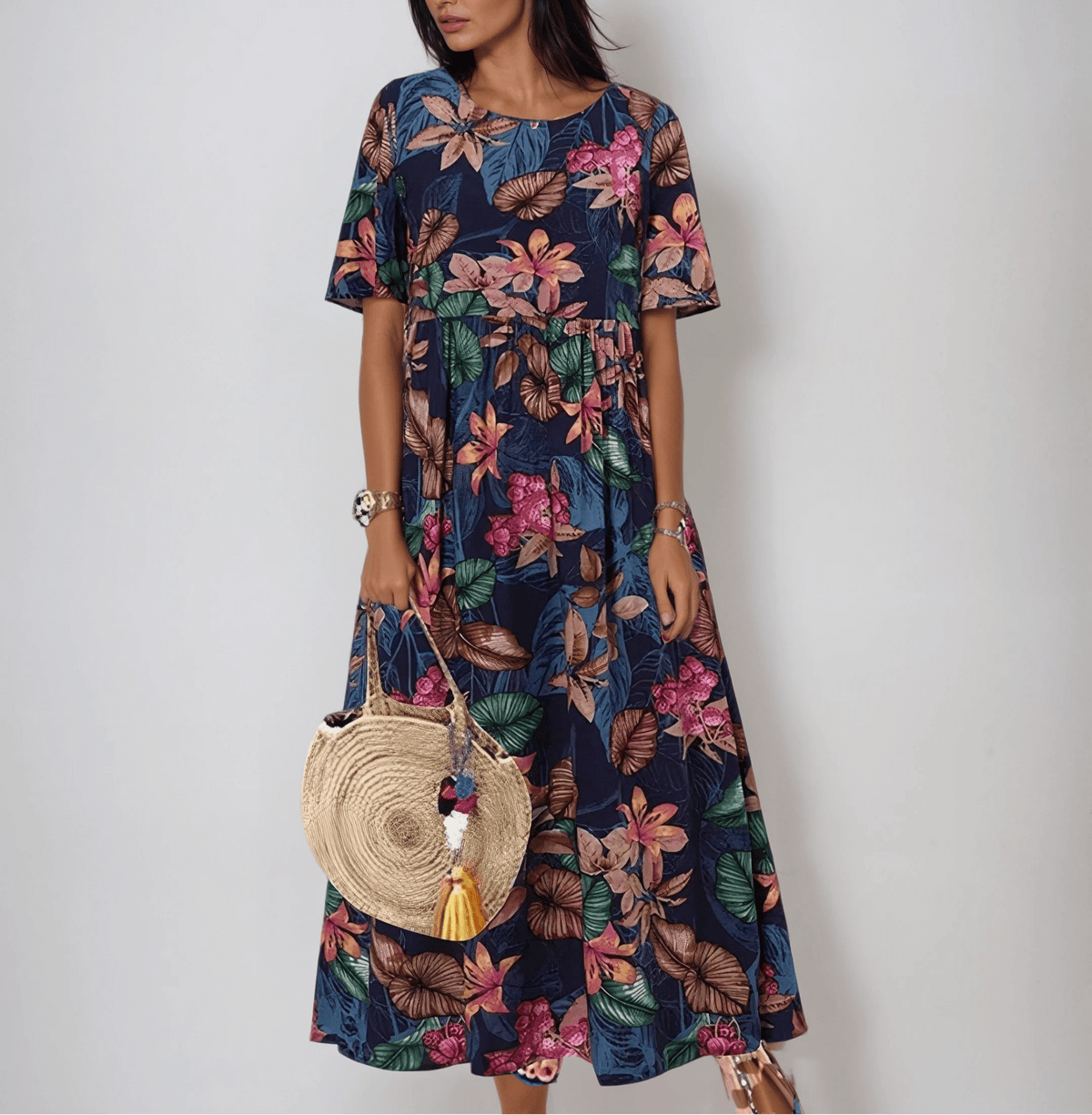 Lovi | Graceful Summer Bloom
