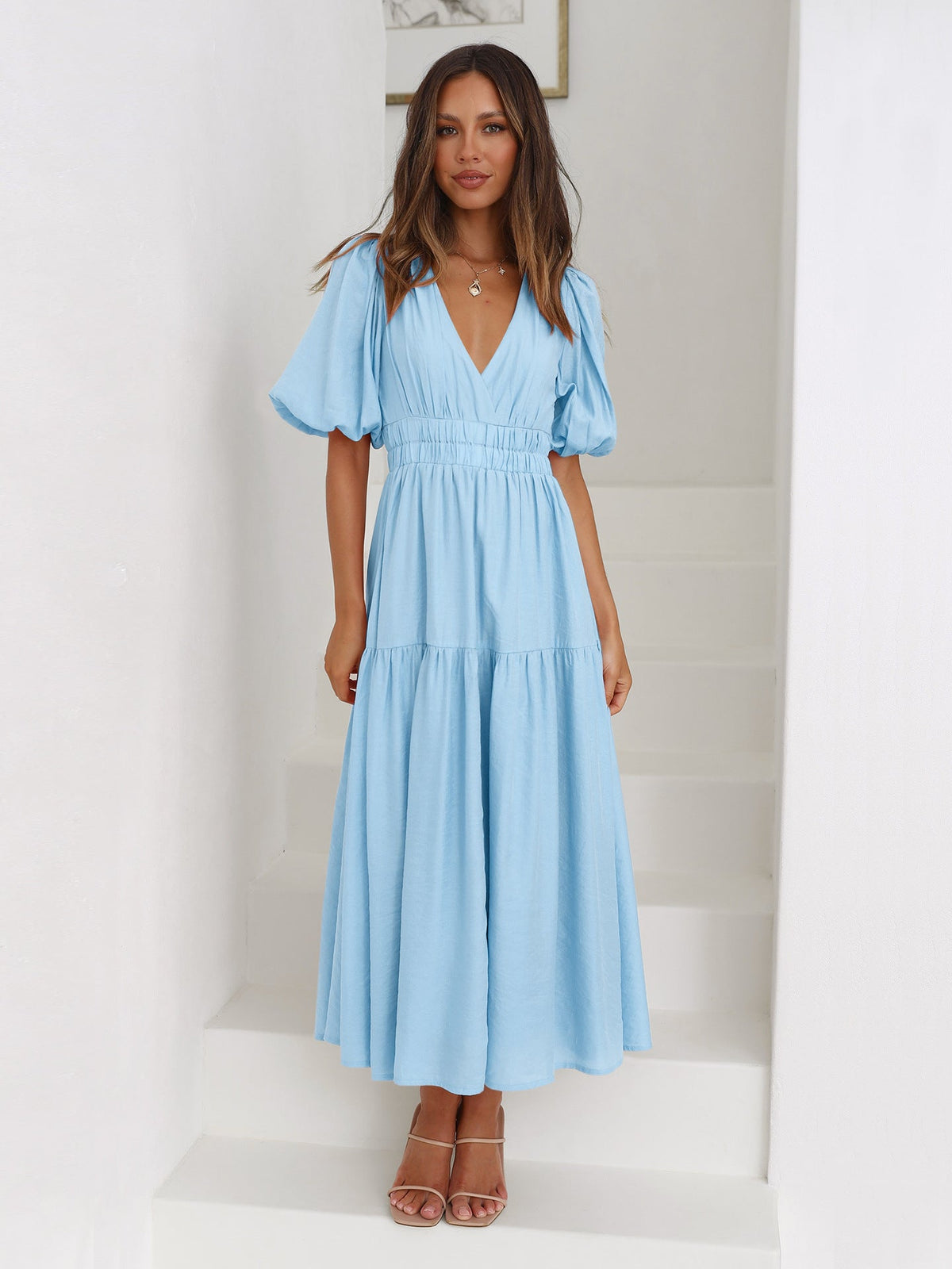 Emilia | Robe à col en V