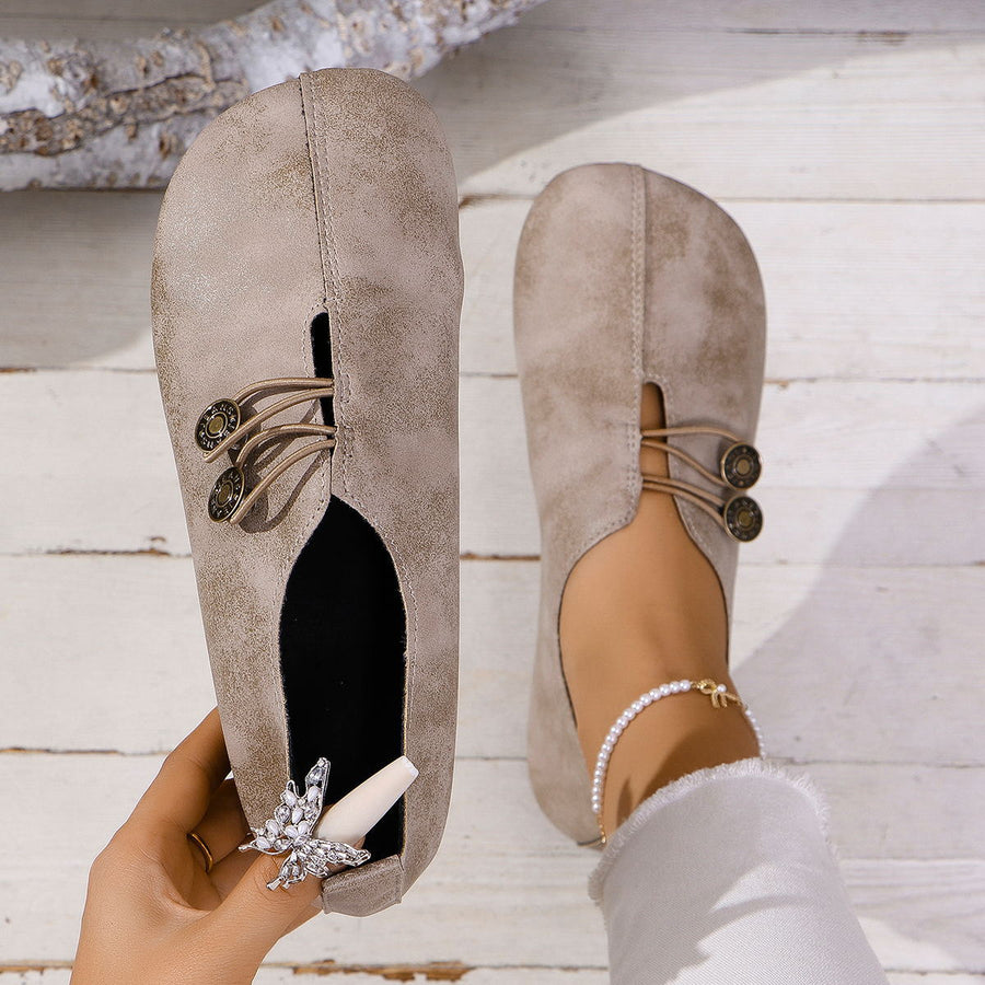 Yvette | Mocassins à détail bouton décoratif