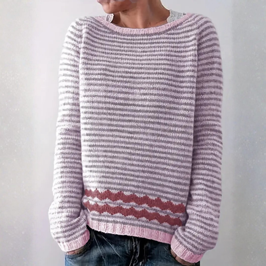 Lillian - Casual sweater with subtle stripes