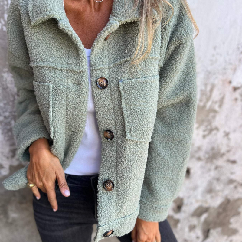 Ariane | Soft faux fur jacket with buttons
