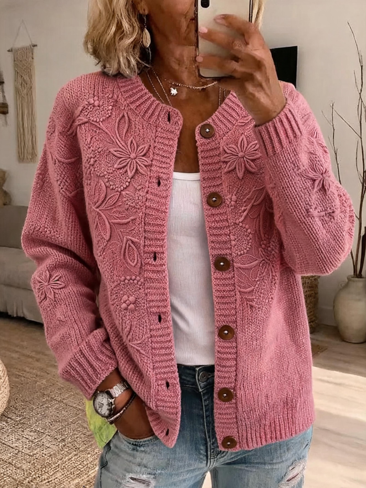 Riah™ | Casual and comfortable long-sleeved floral cardigan