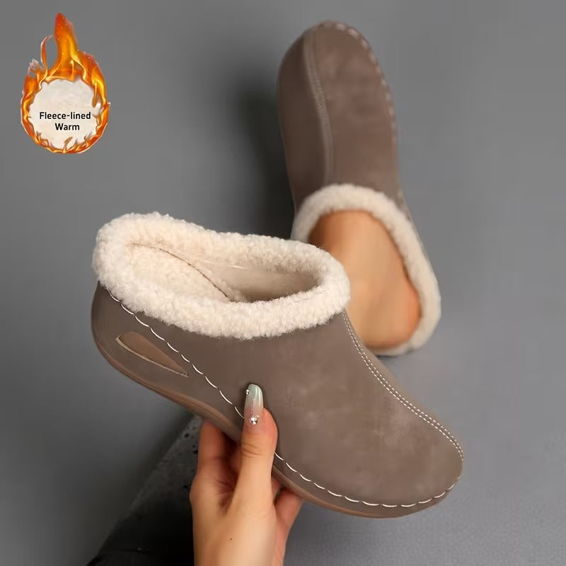 Sarah | Cozy slip-on moccasins with a fleece lining