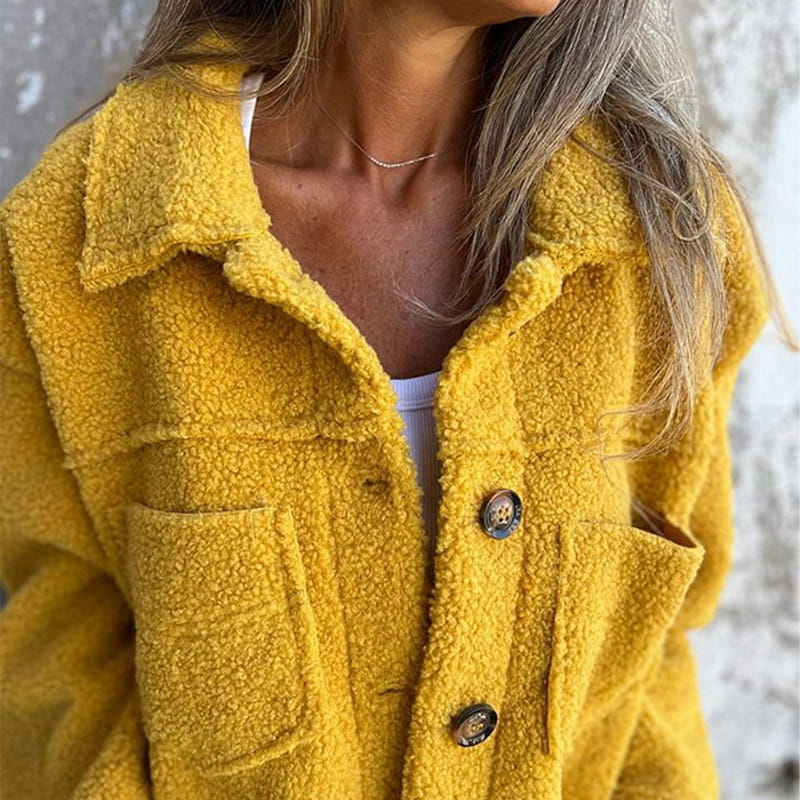 Ariane | Soft faux fur jacket with buttons