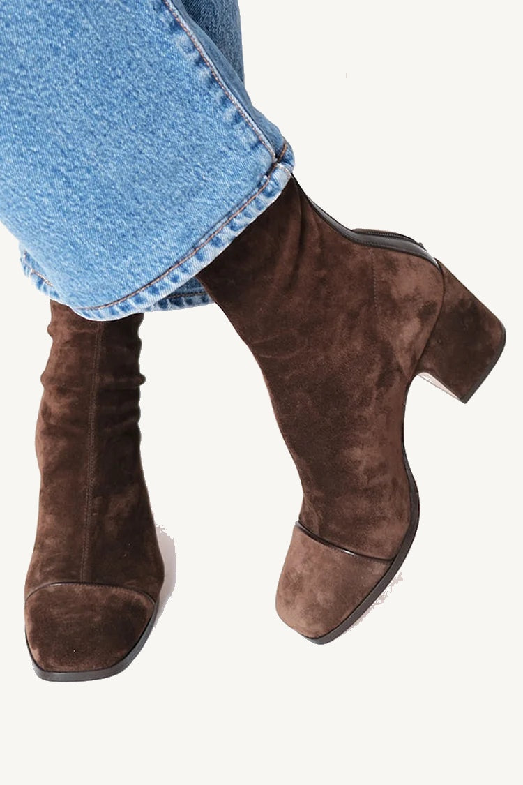 Elara™ | Elegant Suede Ankle Boots